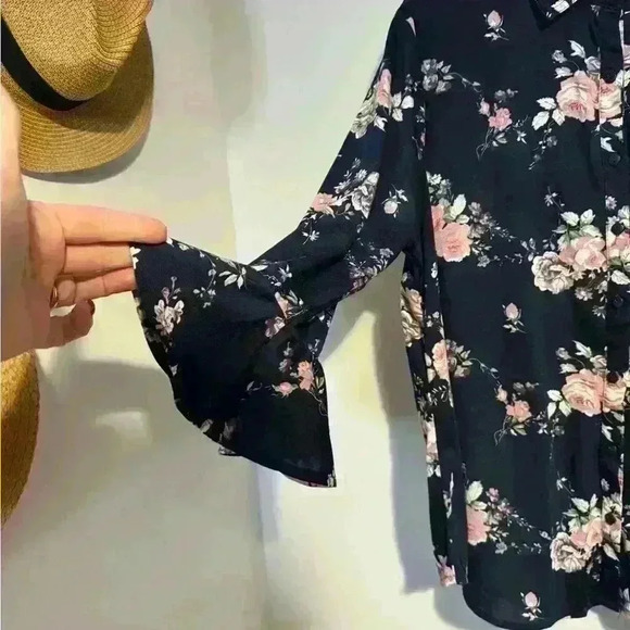 Passport women’s 2x blouse with wide sleeve’s NWT - Picture 3 of 5